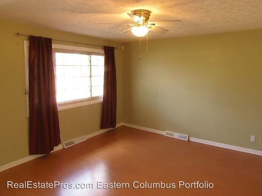 8001 Morse Rd - Photo 3 of 26
