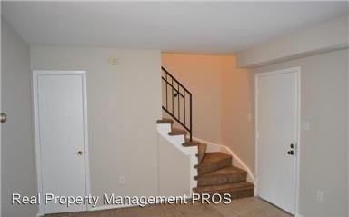 311 Roanoke Dr SE - Photo 2 of 19