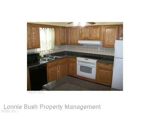 2525 E Princess Anne Rd - Photo 2 of 9