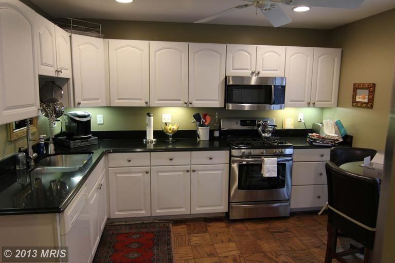 1993 Greenberry Rd - Photo 2 of 19