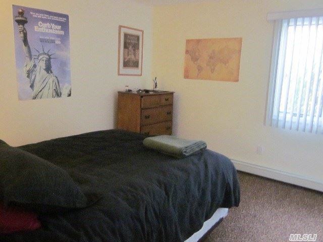 1128 N Baldwin Dr - Photo 3 of 7