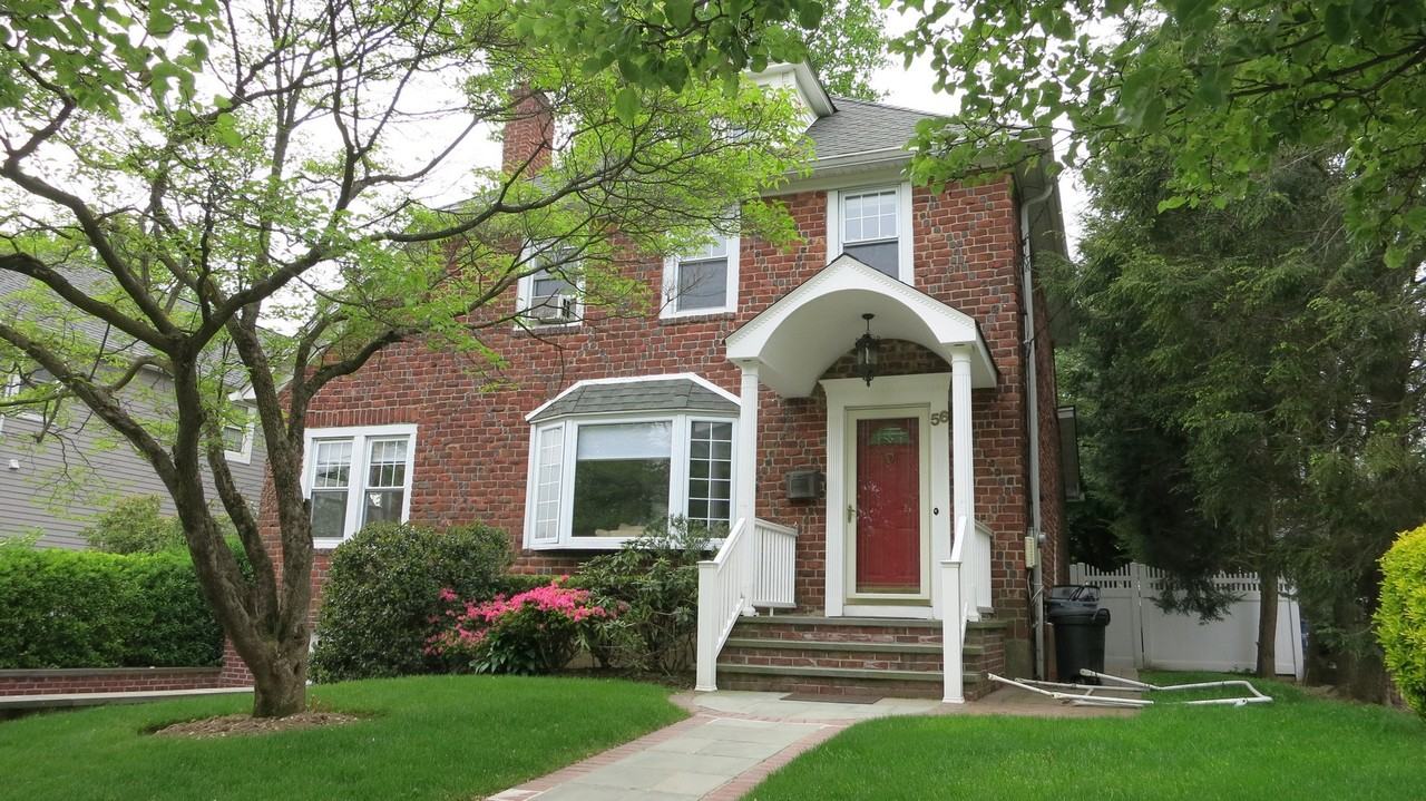 56 Beechwood Ave - Photo 2 of 13