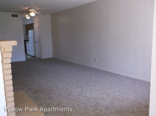 190 N Willow Ave - Photo 3 of 4
