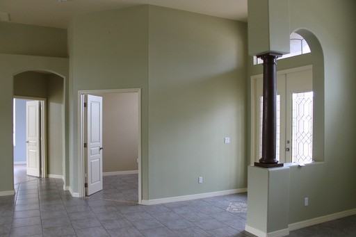 18056 Thornhill Grand Cir - Photo 2 of 20