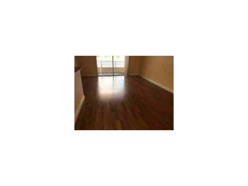 3433 NW 44th St #201