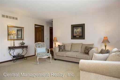 217 N Oregon Ave - Photo 3 of 31