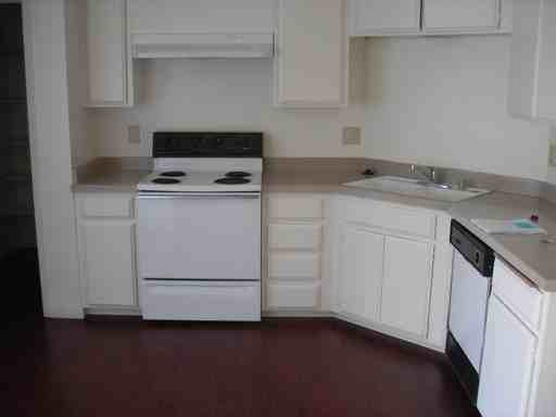 3635 Green Ave - Photo 3 of 11