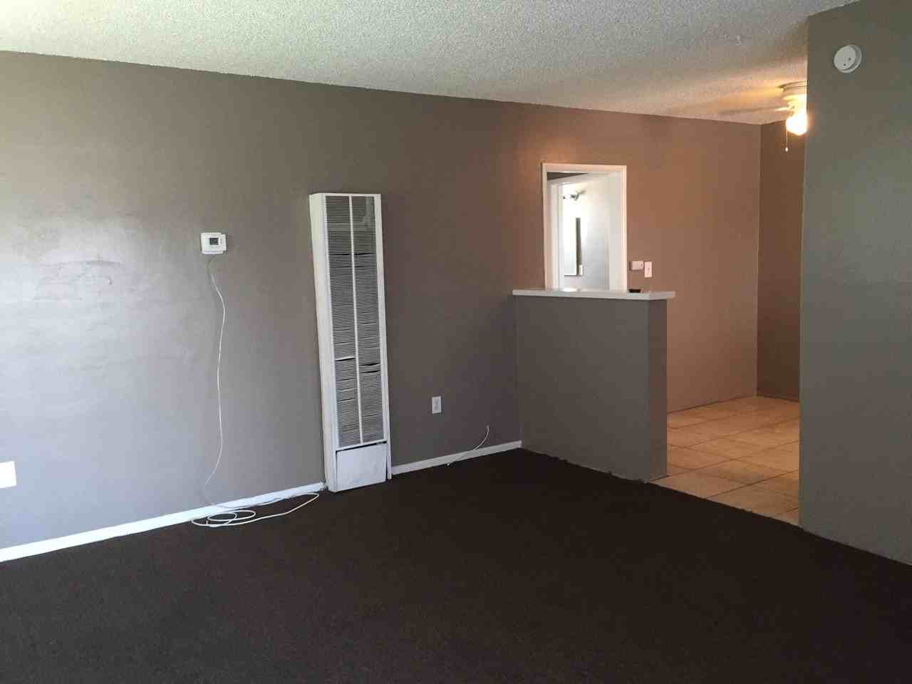 168 W Olive St - Photo 2 of 11