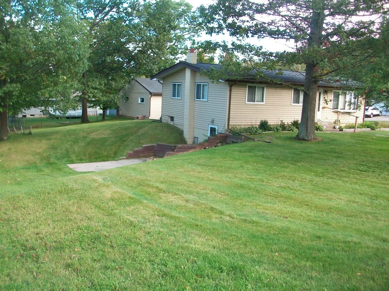 2006 SW 3rd Ave - Photo 2 of 5