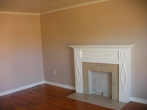 2136 NW 34th St - Photo 2 of 6