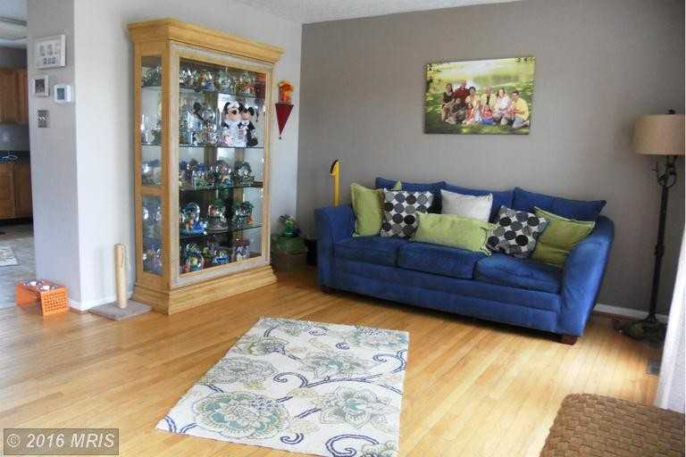 5317 Abbeywood Ct - Photo 2 of 15