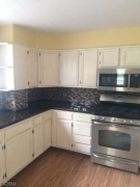 19 River Rd - Photo 3 of 14