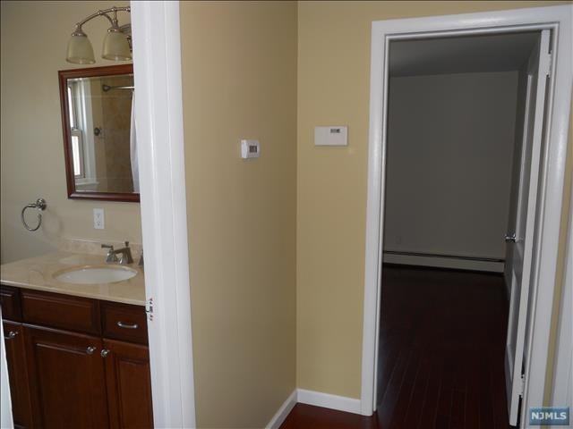 24 6th St - Photo 2 of 7