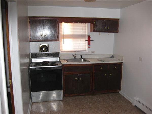 1200 W 127th St 3 - Photo 2 of 3