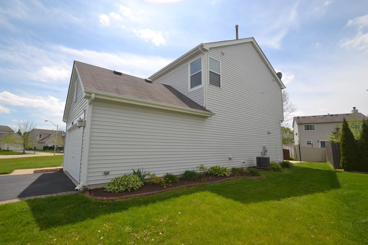 419 Clearview Ave - Photo 2 of 26