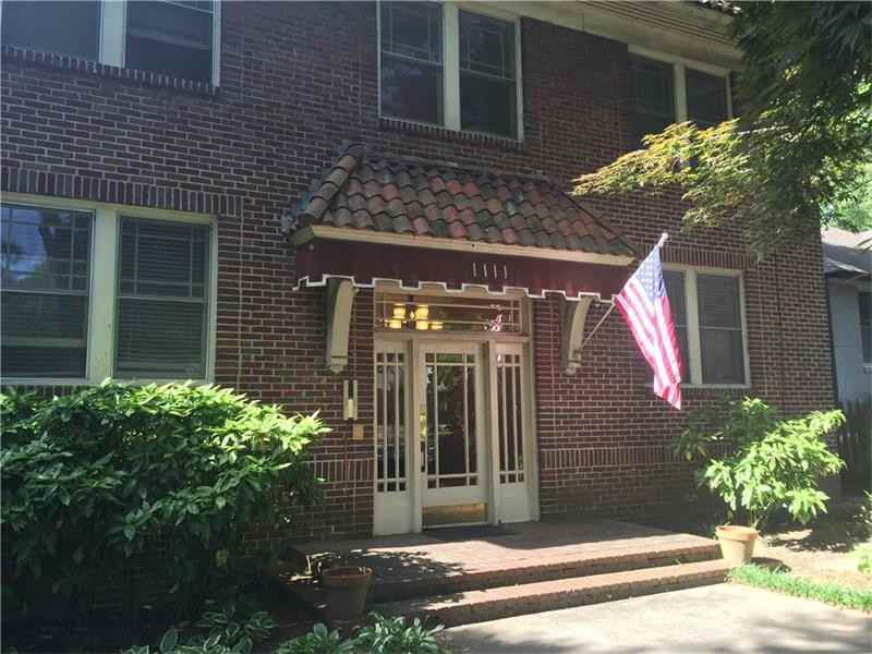 1111 Briarcliff Pl NE #4 - Photo 2 of 15