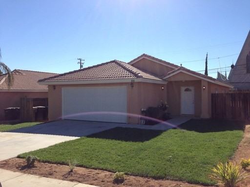 371 W 2nd St - Photo 2 of 5