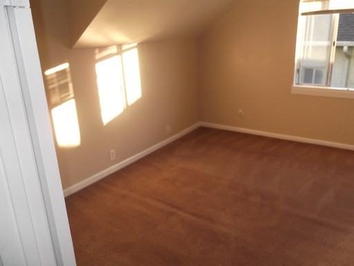 1264 60th Ave - Photo 3 of 4