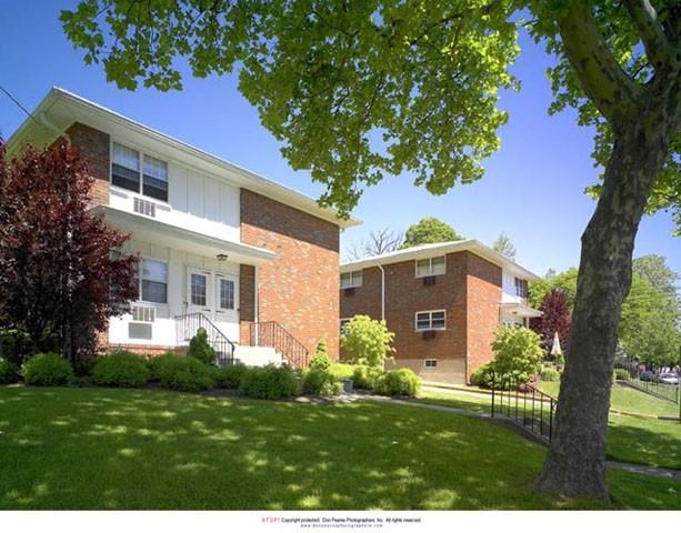 Valley View Apartments - Photo 2 of 5