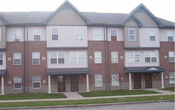 Kercheval Townhomes - Photo 3 of 4