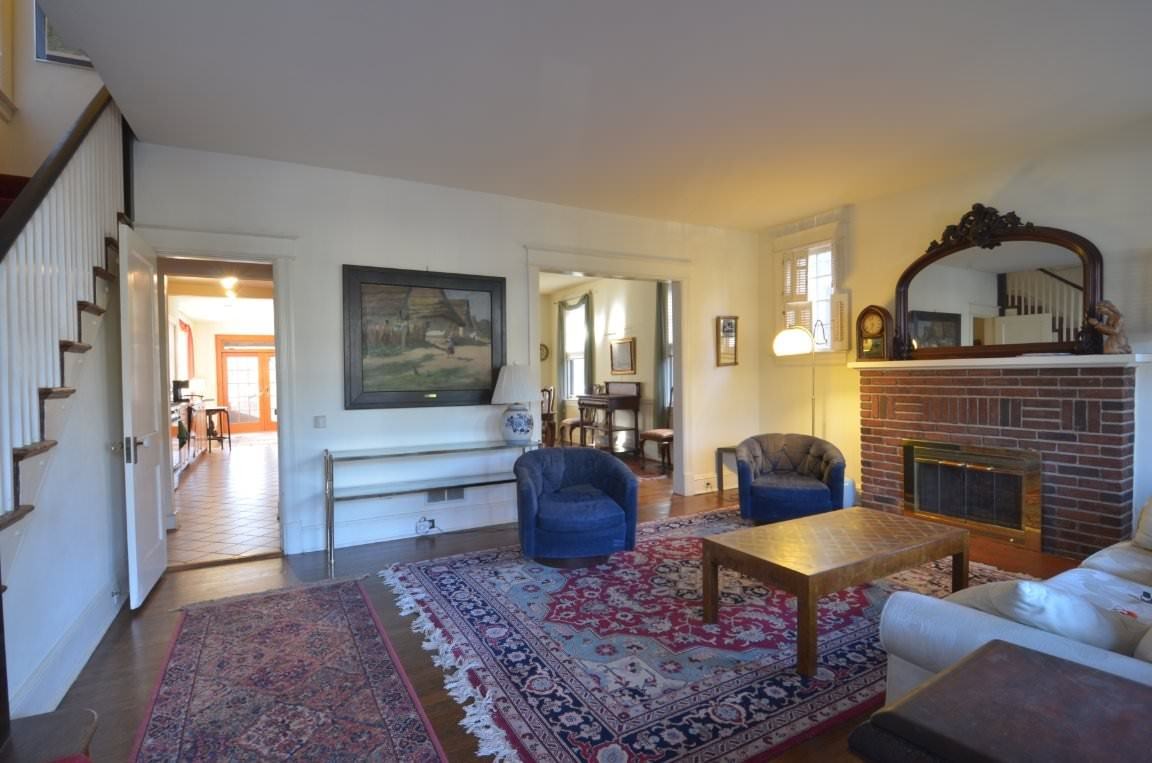 4110 Garrison St NW - Photo 2 of 15