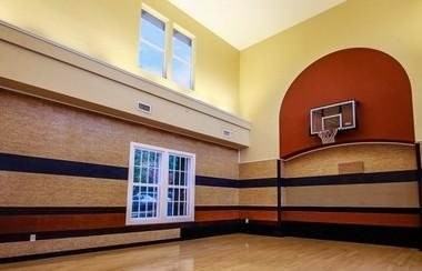 6170 Westview Ct - Photo 2 of 5