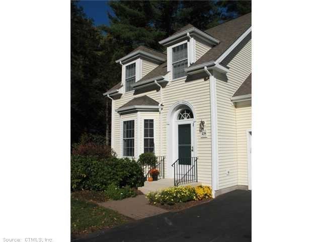 28 Brettonwood Dr - Photo 2 of 20