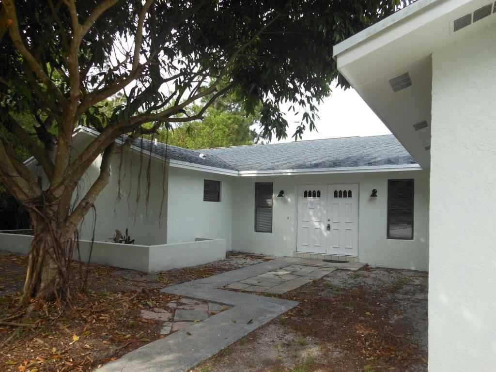 5809 Balsam Dr - Photo 3 of 26