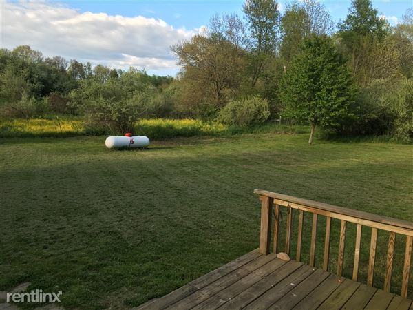 13755 Burchette Rd - Photo 3 of 9