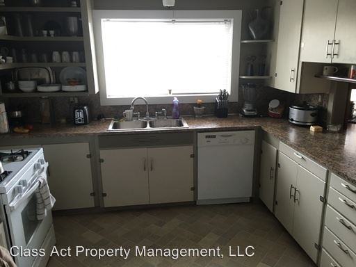 1407 SW Fairview Ave - Photo 3 of 22