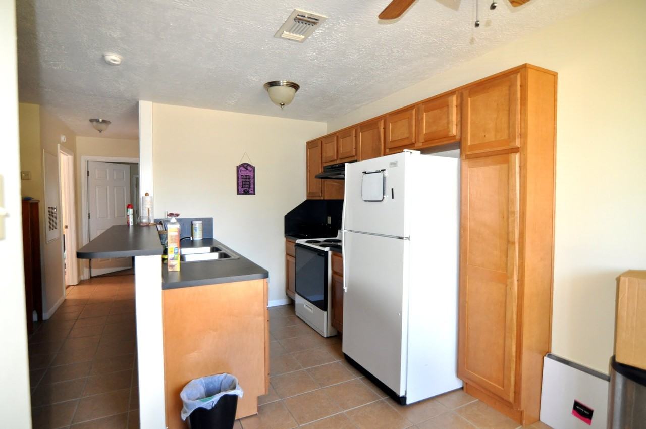 807 Llano Pl - Photo 2 of 12