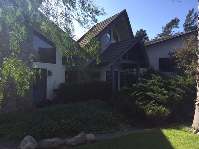 1575 Cougar Ridge Rd - Photo 2 of 14