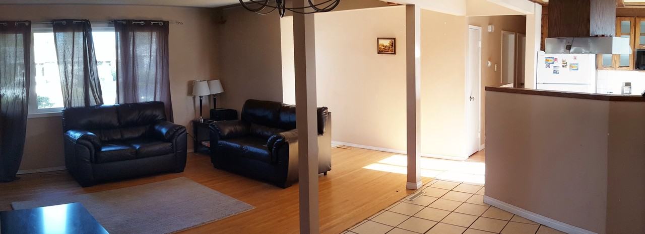 8107 160 Ave NW - Photo 2 of 12