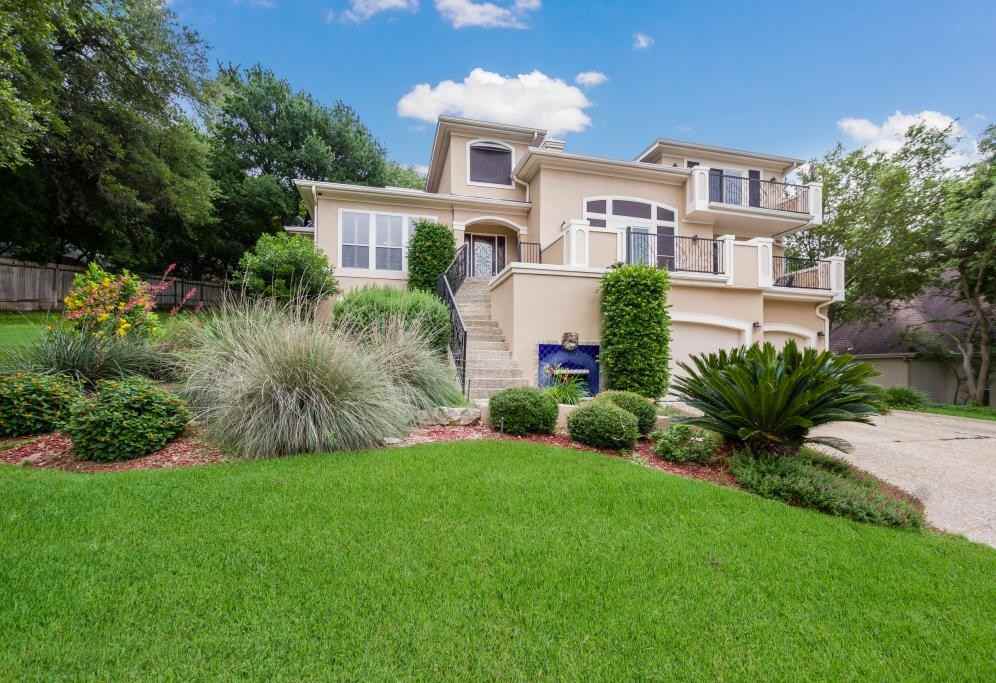 12 Inwood Bluff - Photo 3 of 8