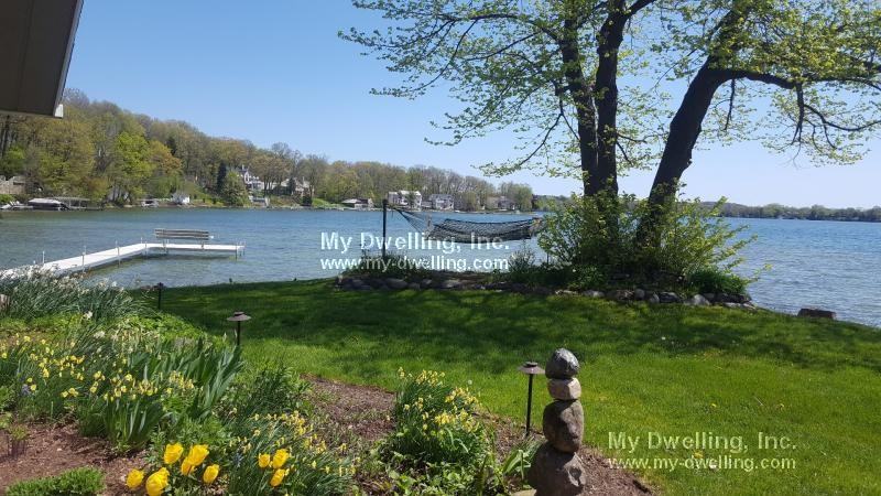 5150 Boettcher Dr - Photo 2 of 17