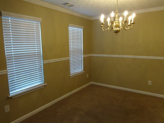 7029 Hillcrest Chase Ln - Photo 3 of 16