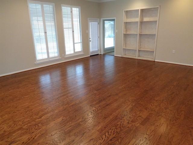 15803 Bluefire Ct - Photo 2 of 11