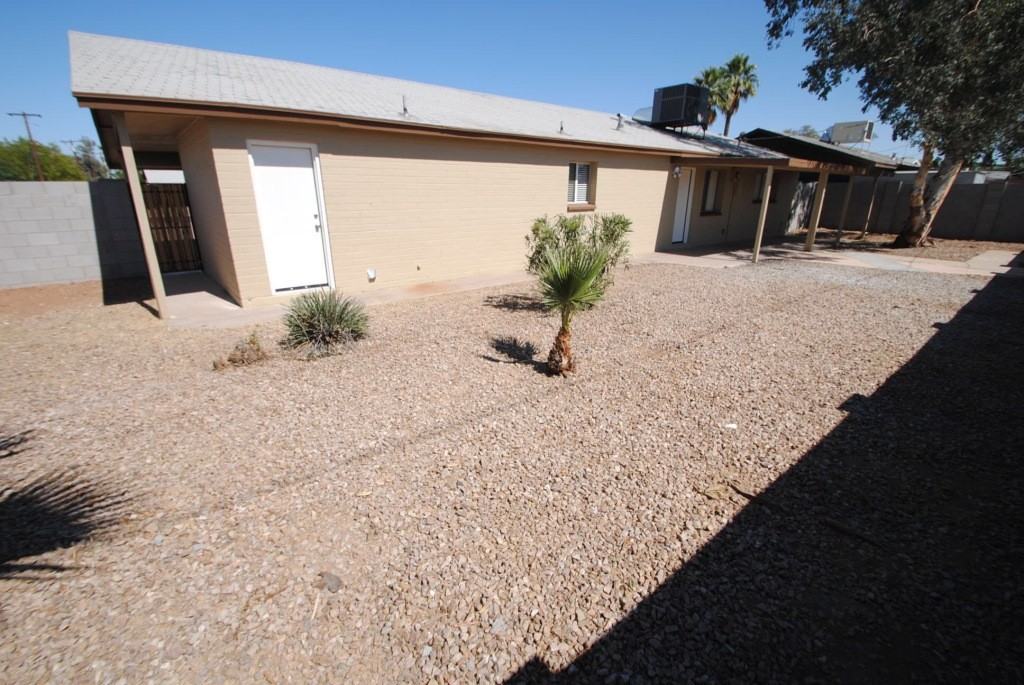 3212 S Albert Ave - Photo 2 of 13