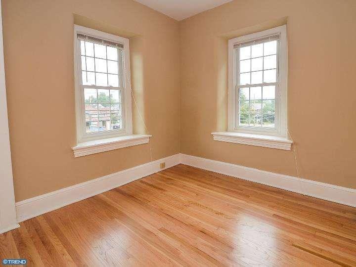 223 S Main St #2 - Photo 3 of 15