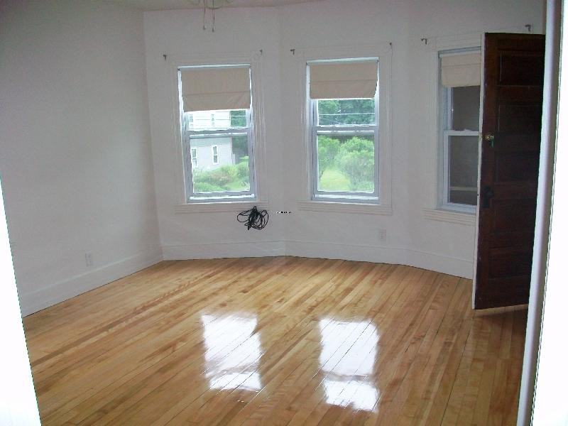 20 Kosta St 2 - Photo 3 of 6