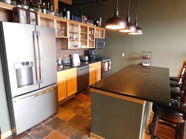 202 South Water Street - Photo 3 of 12