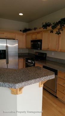 10765 SW 135th Ave - Photo 3 of 11