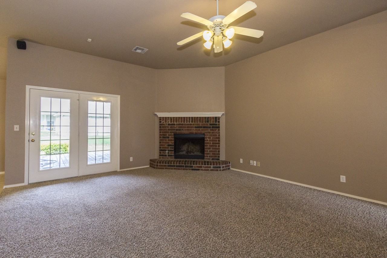 1200 W Granger St - Photo 3 of 27