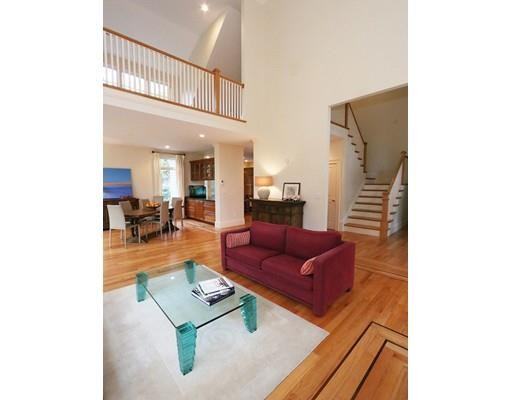 11 Swan Rd - Photo 3 of 17