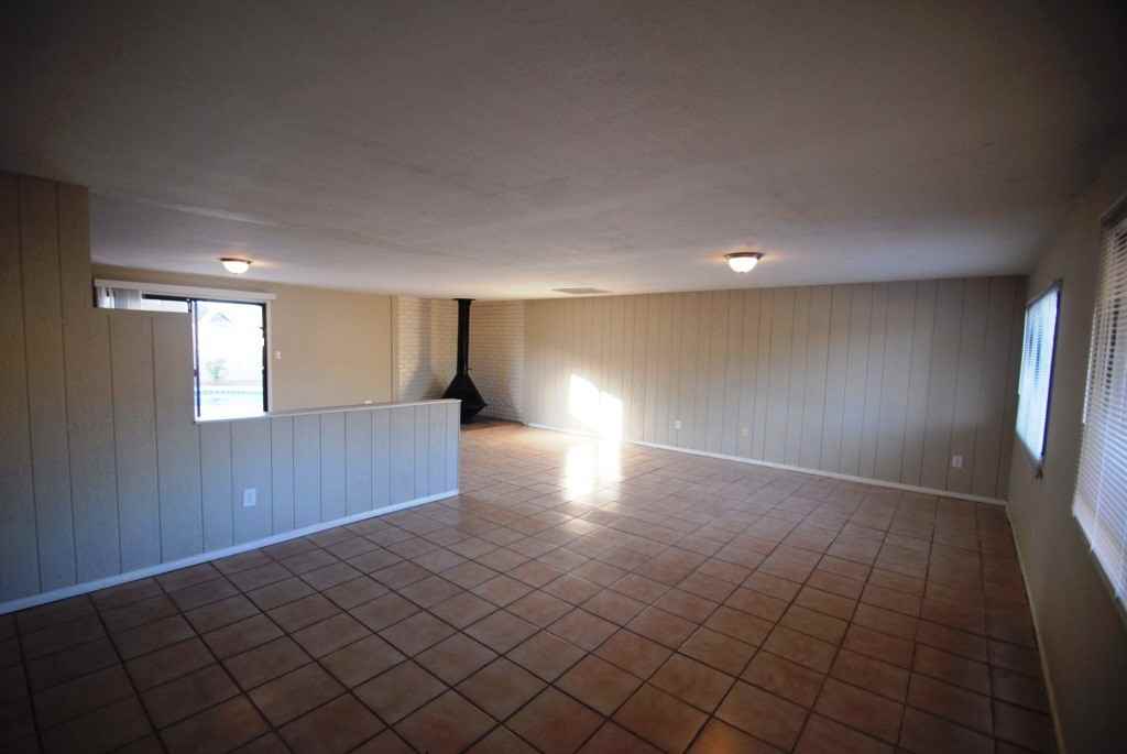 3725 E Emile Zola Ave - Photo 3 of 13