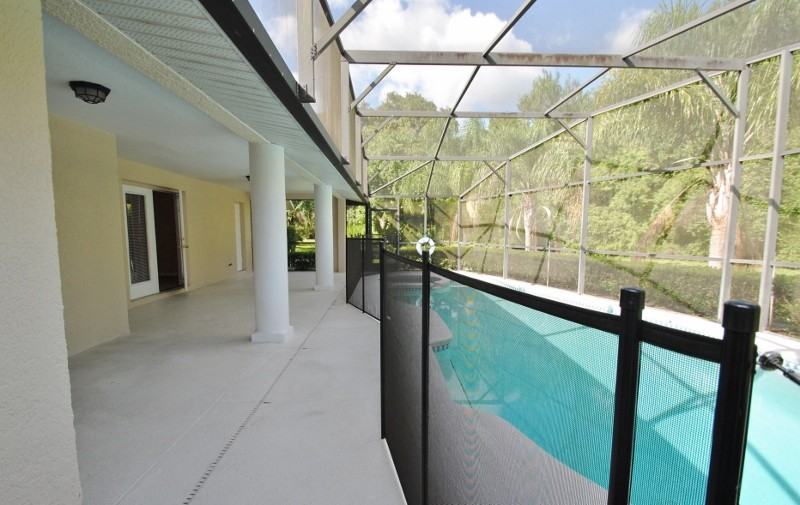 365 Thousand Oaks Blvd - Photo 2 of 15