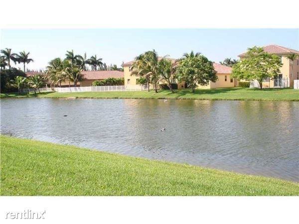 12903 SW 50th St - Photo 3 of 3