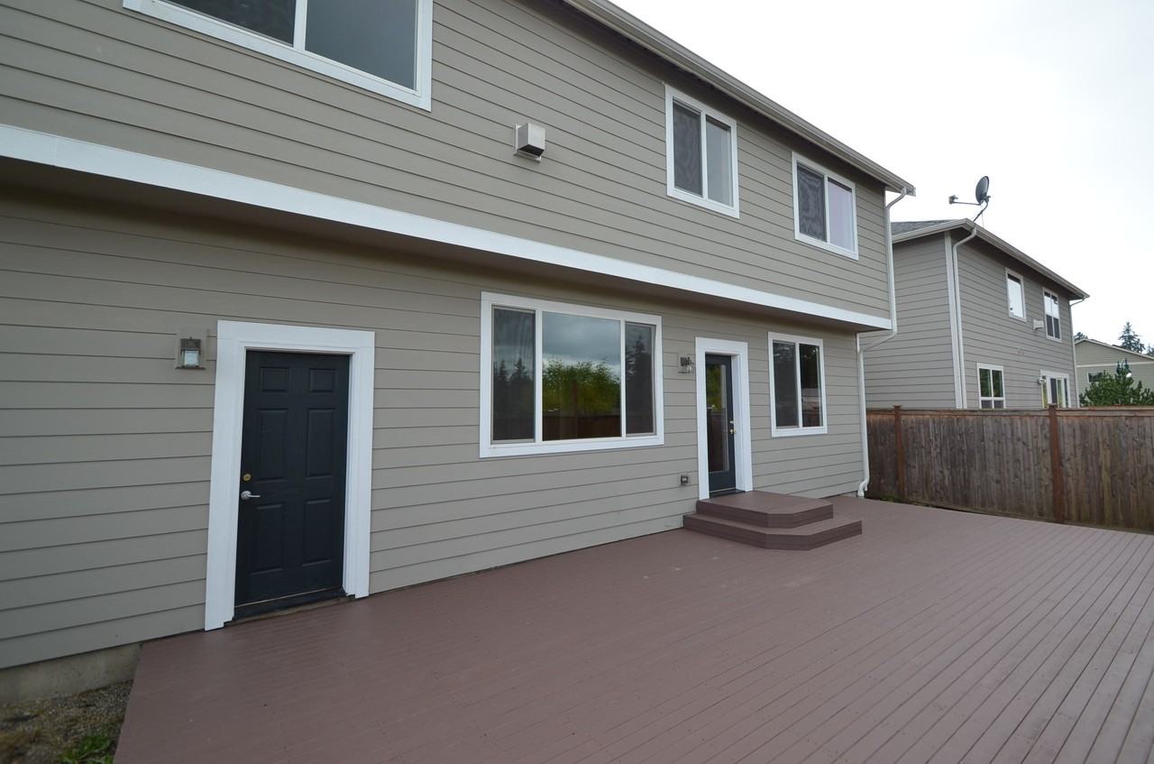 22706 SE 268th Pl - Photo 2 of 16
