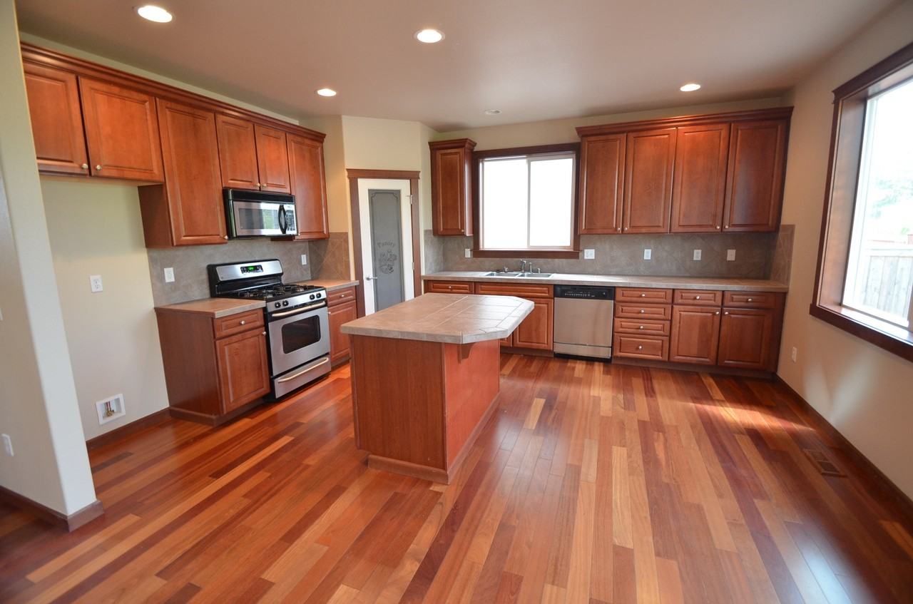 22706 SE 268th Pl - Photo 3 of 16