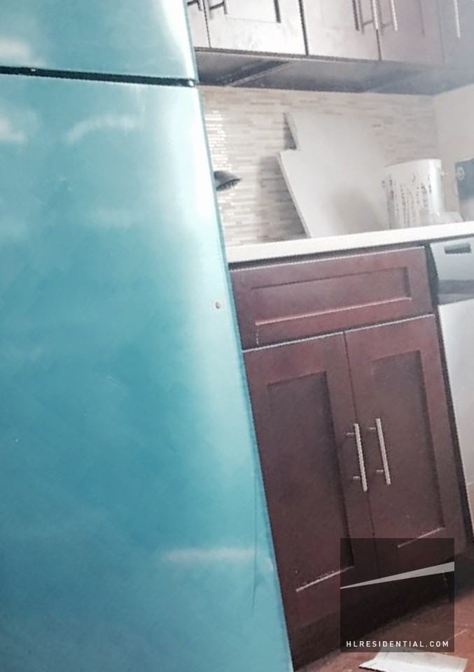 70-18 164th St 2 - Photo 2 of 11